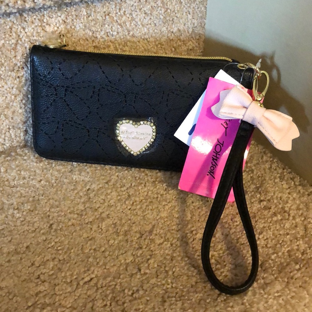 COPY - Betsey Johnson Wallet